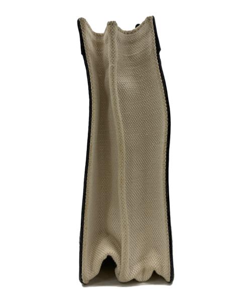 BALENCIAGA（バレンシアガ）BALENCIAGA (バレンシアガ) クラッチバッグの古着・服飾アイテム