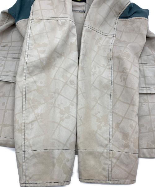 STONE ISLAND（ストーンアイランド）STONE ISLAND (ストーンアイランド) アノラックパーカー グレー×グリーン サイズ:Mの古着・服飾アイテム