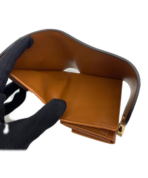 CELINE（セリーヌ）CELINE (セリーヌ) スモールフラップウォレット ブラウンの古着・服飾アイテム