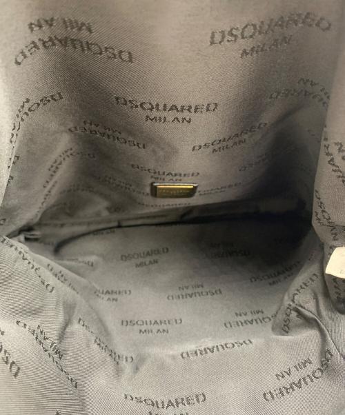 DSQUARED2（ディースクエアード）DSQUARED2 (ディースクエアード) ショルダーバッグ ブラックの古着・服飾アイテム