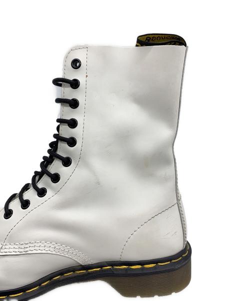 Dr.Martens（ドクターマーチン）Dr.Martens (ドクターマーチン) 10ホールブーツ ホワイト サイズ:UK8の古着・服飾アイテム