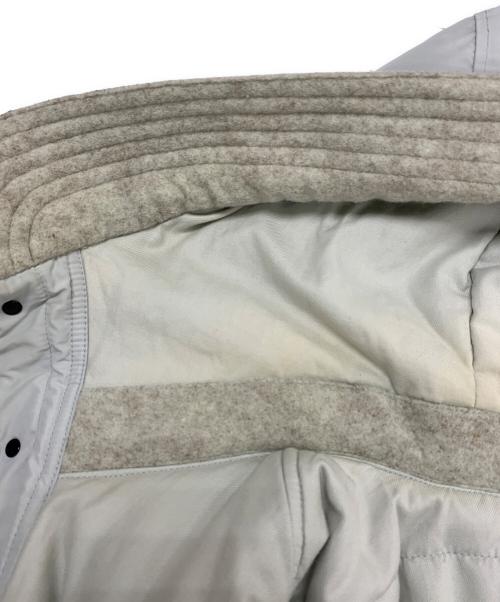 STONE ISLAND（ストーンアイランド）STONE ISLAND (ストーンアイランド) Micro Reps with primaloft insulation technology puffer jacket グレー サイズ:Mの古着・服飾アイテム