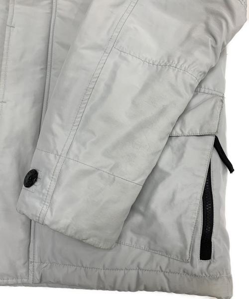 STONE ISLAND（ストーンアイランド）STONE ISLAND (ストーンアイランド) Micro Reps with primaloft insulation technology puffer jacket グレー サイズ:Mの古着・服飾アイテム