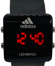 adidas（アディダス）の古着「LEDWATCH」