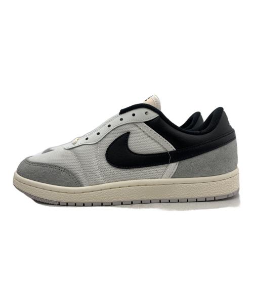 NIKE（ナイキ）NIKE (ナイキ) JORDAN SKYLINE LOW ホワイト×ブラック サイズ:27 未使用品の古着・服飾アイテム