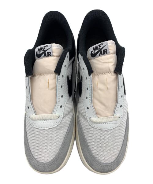 NIKE（ナイキ）NIKE (ナイキ) JORDAN SKYLINE LOW ホワイト×ブラック サイズ:27 未使用品の古着・服飾アイテム