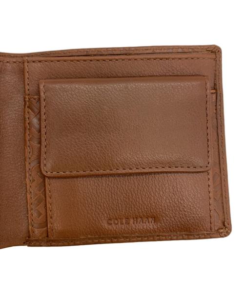 COLE HAAN（コールハーン）COLE HAAN (コールハーン) エンボス ビルフォールド W/コイン ブラウンの古着・服飾アイテム