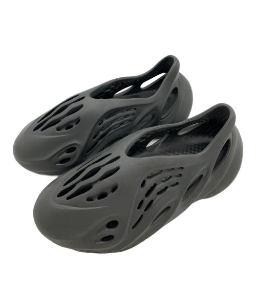 adidas（アディダス）adidas (アディダス) YEEZY Foam Runne グレー サイズ:10USの古着・服飾アイテム