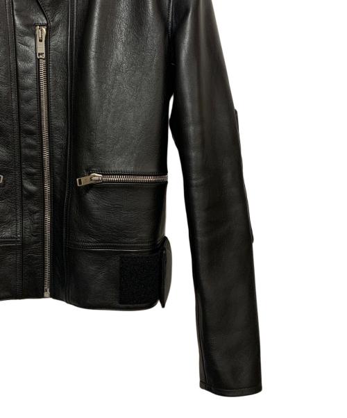 GIVENCHY（ジバンシィ）GIVENCHY (ジバンシィ) メタルディテール レザー ライダースジャケット ブラック サイズ:44の古着・服飾アイテム