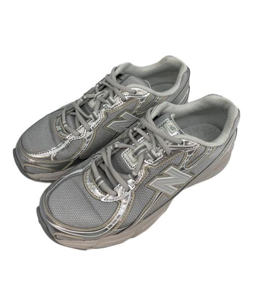 NEW BALANCE（ニューバランス）NEW BALANCE (ニューバランス) U7405I7 SILVER グレー サイズ:23.5の古着・服飾アイテム