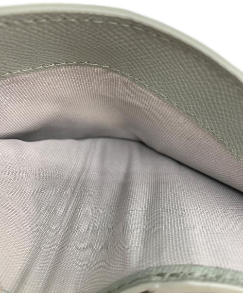 FURLA（フルラ）FURLA (フルラ) CAMELIA 2つ折り財布 グレーの古着・服飾アイテム