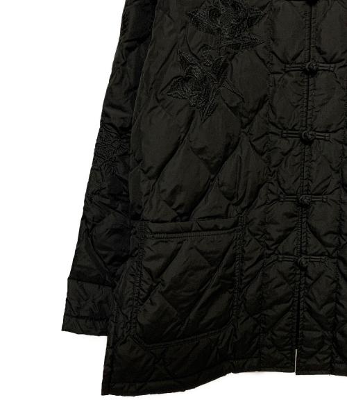 s'yte（サイト）S'YTE (サイト) TAION (タイオン) SOUVENIR EMBROIDERED QUILTED DOWN CHINA JACKET ブラック サイズ:2の古着・服飾アイテム
