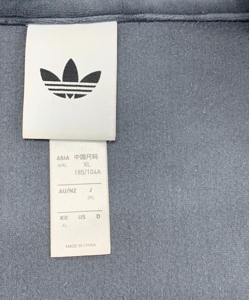 adidas（アディダス）adidas (アディダス) ファイヤーバード トラックトップ ベロア グレー サイズ:XLの古着・服飾アイテム