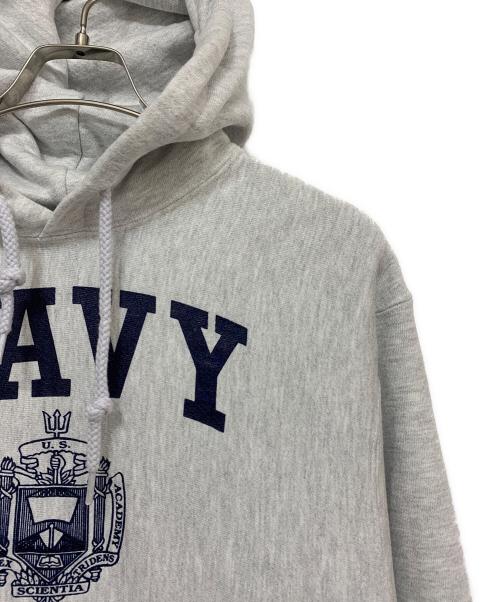 Champion REVERSE WEAVE（チャンピオン リバース ウィーブ）Champion REVERSE WEAVE (チャンピオン リバース ウィーブ) プルオーバーパーカー グレー サイズ:Mの古着・服飾アイテム