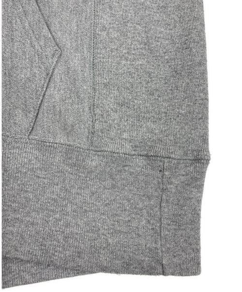 Champion REVERSE WEAVE（チャンピオン リバース ウィーブ）Champion REVERSE WEAVE (チャンピオン リバース ウィーブ) プルオーバーパーカー グレー×ブラック サイズ:Mの古着・服飾アイテム