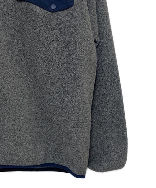 Patagonia（パタゴニア）Patagonia (パタゴニア) Synchilla Snap-T グレー×ネイビー サイズ:Ｌの古着・服飾アイテム