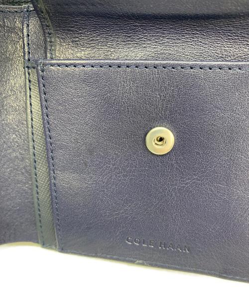 COLE HAAN（コールハーン）COLE HAAN (コールハーン) スローン バイフォールド ダブルコイン ネイビーの古着・服飾アイテム