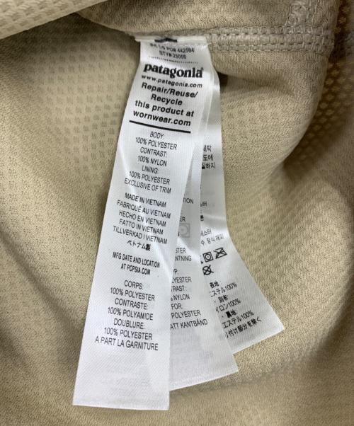 Patagonia（パタゴニア）Patagonia (パタゴニア) レトロX 2023年モデル ベージュ×ブルー サイズ:Sの古着・服飾アイテム