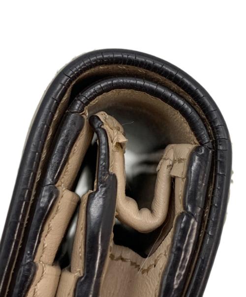 FENDI（フェンディ）FENDI (フェンディ) ロゴ型押しレザースモールウォレット  ナチュラルの古着・服飾アイテム