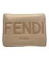 FENDI（フェンディ）の古着「ロゴ型押しレザースモールウォレット 」｜ナチュラル