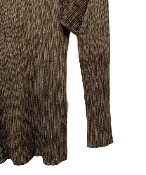 PLEATS PLEASE（プリーツプリーズ）PLEATS PLEASE (プリーツプリーズ) モックネックプリーツカットソー ブラウン サイズ:3の古着・服飾アイテム
