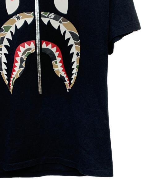 BAPE BY A BATHING APE（ベイプバイアベイシングエイプ）BAPE BY A BATHING APE (ベイプバイアベイシングエイプ) シャークT ブラック サイズ:Mの古着・服飾アイテム