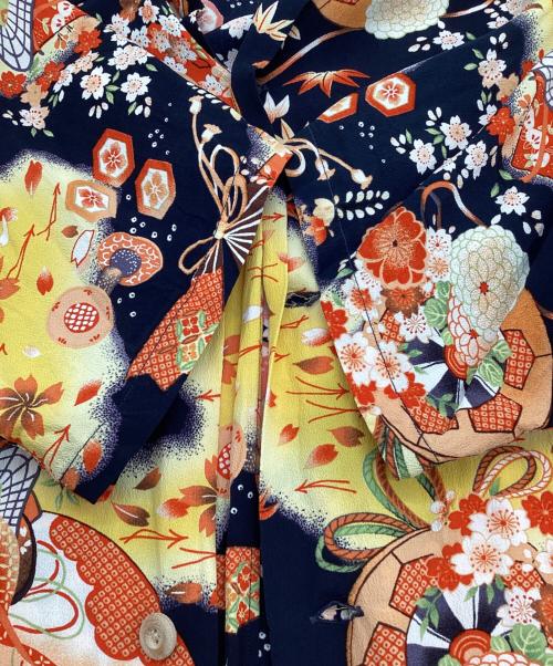 Sun Surf（サンサーフ）Sun Surf (サンサーフ) 復刻 TROPICANA THE ROYAL WAGON ハワイシャツ ネイビー×オレンジ サイズ:XLの古着・服飾アイテム