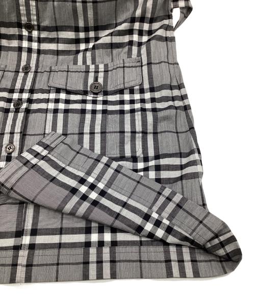 BURBERRY LONDON（バーバリーロンドン）BURBERRY LONDON (バーバリーロンドン) シャツワンピース グレー サイズ:38の古着・服飾アイテム