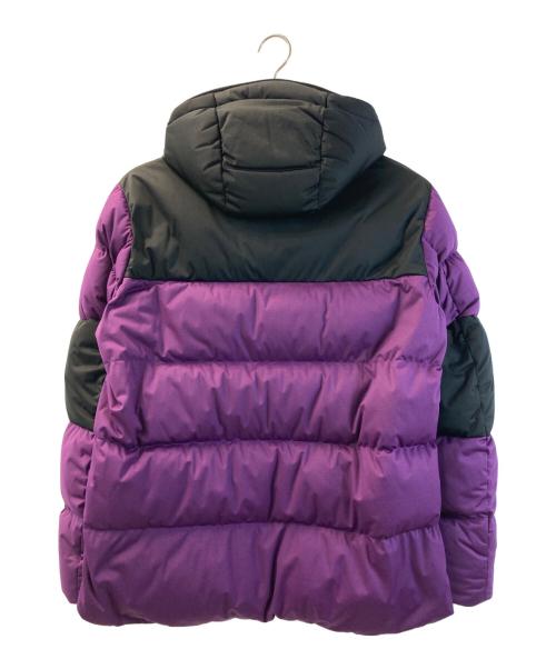 BLACK LABEL CRESTBRIDGE（ブラックレーベル クレストブリッジ）BLACK LABEL CRESTBRIDGE (ブラックレーベル クレストブリッジ) カラーブロックストレッチスポーツダウンジャケット パープル×ブラック サイズ:L 未使用品の古着・服飾アイテム