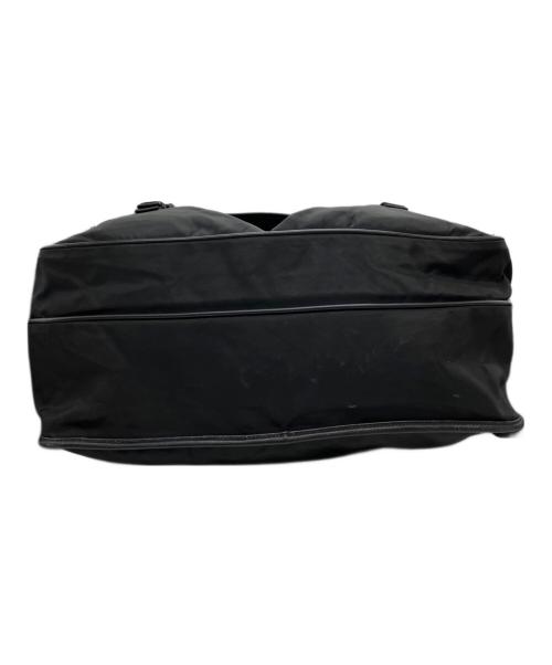 PRADA（プラダ）PRADA (プラダ) ナイロンショルダーバッグ ブラックの古着・服飾アイテム