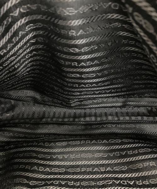 PRADA（プラダ）PRADA (プラダ) ナイロンショルダーバッグ ブラックの古着・服飾アイテム