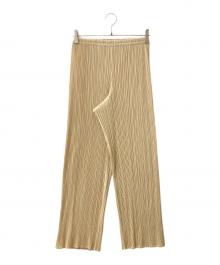 PLEATS PLEASE（プリーツプリーズ）の古着「プリーツパンツ」｜ベージュ