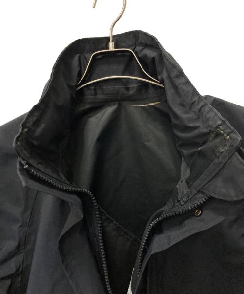 US ARMY（ユーエスアーミー）US ARMY (ユーエスアーミー) ナイロンジャケット ブラック サイズ:Medium Regularの古着・服飾アイテム