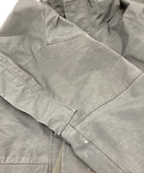 US ARMY（ユーエスアーミー）US ARMY (ユーエスアーミー) ナイロンジャケット ブラック サイズ:Medium Regularの古着・服飾アイテム