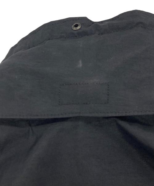 US ARMY（ユーエスアーミー）US ARMY (ユーエスアーミー) ナイロンジャケット ブラック サイズ:Medium Regularの古着・服飾アイテム