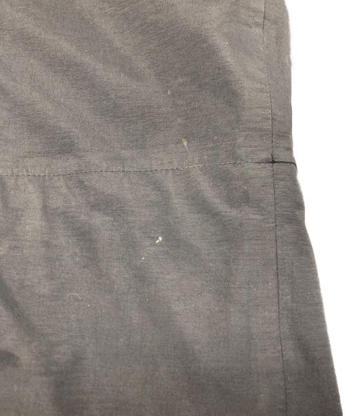 US ARMY（ユーエスアーミー）US ARMY (ユーエスアーミー) ナイロンジャケット ブラック サイズ:Medium Regularの古着・服飾アイテム