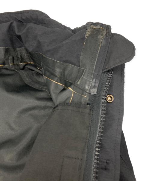 US ARMY（ユーエスアーミー）US ARMY (ユーエスアーミー) ナイロンジャケット ブラック サイズ:Medium Regularの古着・服飾アイテム