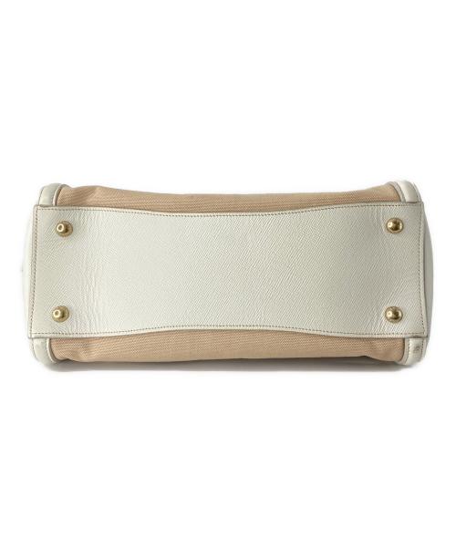 PRADA（プラダ）PRADA (プラダ) ハンドバッグ ホワイト×ベージュの古着・服飾アイテム