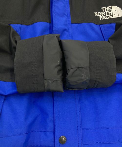 THE NORTH FACE（ザ ノース フェイス）THE NORTH FACE (ザ ノース フェイス) マウンテンライトジャケット ブルー×ブラック サイズ:Sの古着・服飾アイテム
