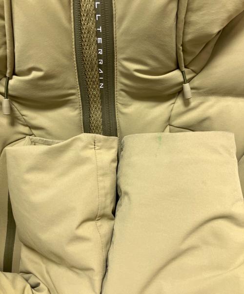 DESCENTE（デサント）DESCENTE (デサント) ダウンジャケット オリーブ サイズ:Sの古着・服飾アイテム