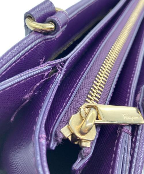 Salvatore Ferragamo（サルヴァトーレ フェラガモ）Salvatore Ferragamo (サルヴァトーレ フェラガモ) 2WAYバッグ　ヴァラ パープルの古着・服飾アイテム