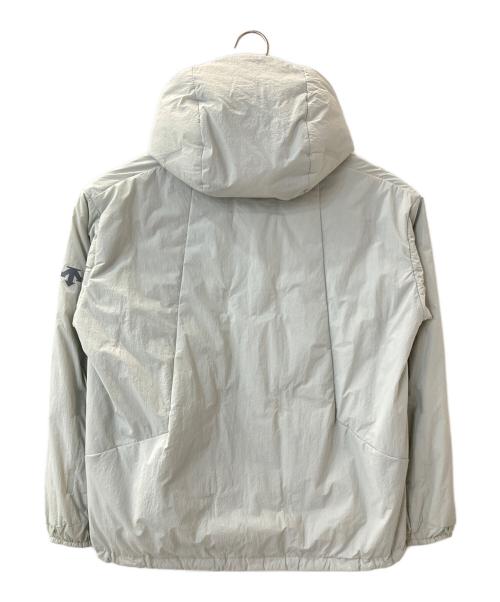 DESCENTE ALLTERRAIN（デザイント オルテライン）Descente ALLTERRAIN (デザイント オルテライン) AIRFLAKE PARKA グレー サイズ:Mの古着・服飾アイテム
