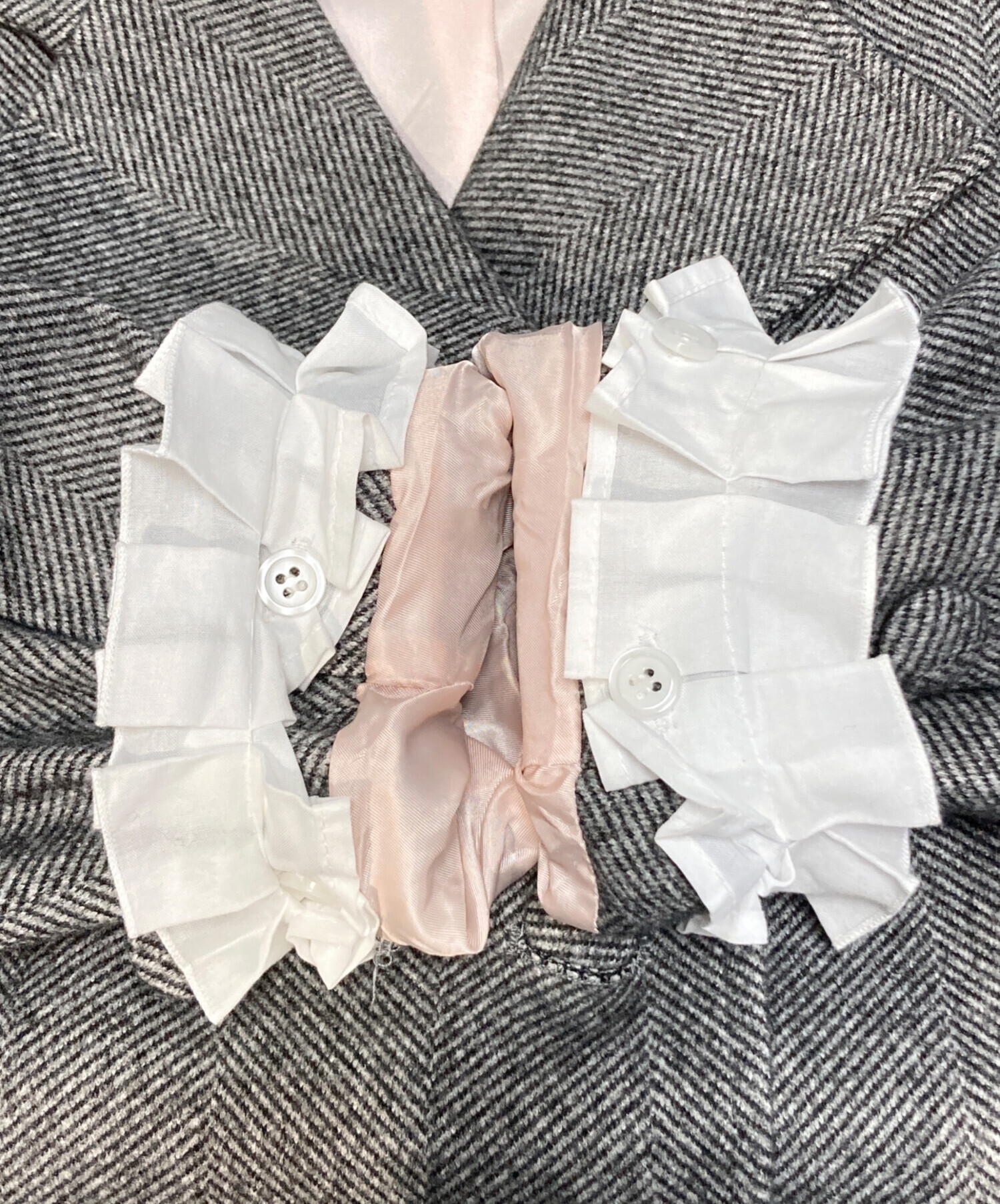 épine エピヌ プリーツフリルジャケット レザー epine (エピヌ) プリーツフリルジャケットセットアップ グレー