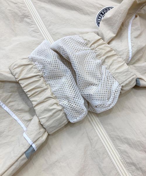 FREAK'S STORE（フリークスストア）FREAK'S STORE (フリークスストア) UMBRO (アンブロ) ナイロンジャケット ベージュ サイズ:ONESIZEの古着・服飾アイテム