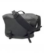 ARC'TERYXアークテリクス）の古着「グランヴィル10クーリエバッグ」｜ブラック