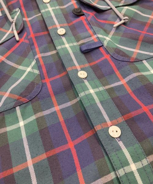 DAIWA PIER39（ダイワ ピア39）DAIWA PIER39 (ダイワ ピア39) シャツジャケット グリーン×グレー サイズ:Sの古着・服飾アイテム