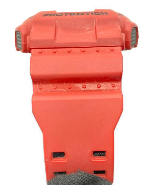 CASIO（カシオ）CASIO (カシオ) リストウォッチ レッドの古着・服飾アイテム