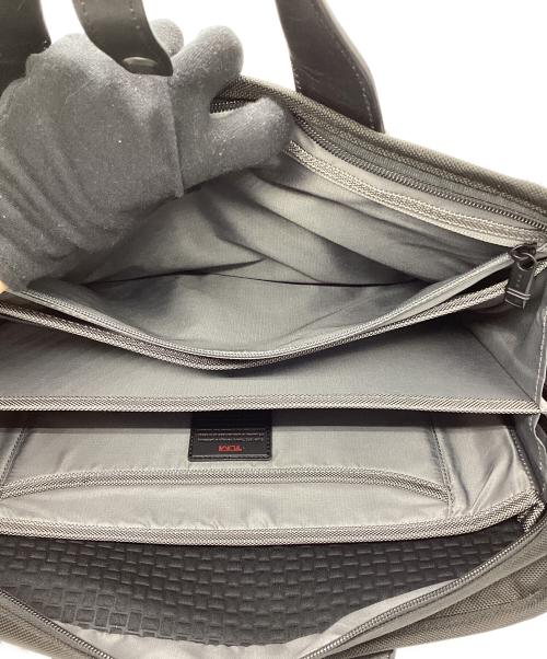 TUMI（トゥミ）TUMI (トゥミ) スリム・スリーウェイ・ブリーフ ブラックの古着・服飾アイテム