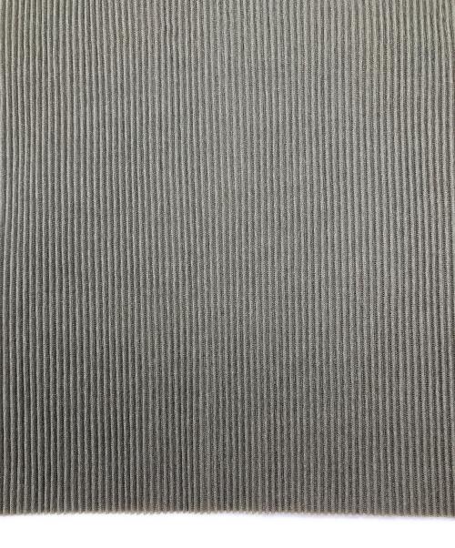 kotohayokozawa（コトハヨコザワ）kotohayokozawa (コトハヨコザワ) ギャザーカットソー グリーン×ブラック サイズ:不明の古着・服飾アイテム