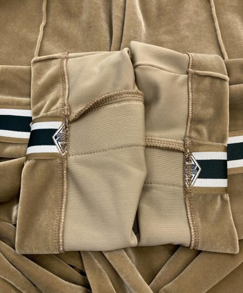 LACOSTE（ラコステ）LACOSTE (ラコステ) ベロアセットアップ カーキ サイズ:Mの古着・服飾アイテム